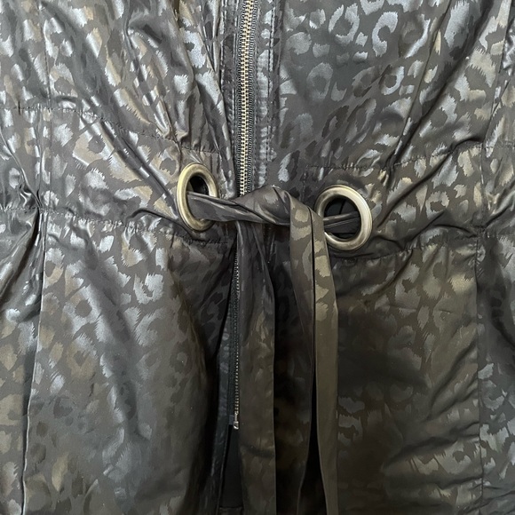 TRIBAL SPRING JACKET - Picture 2 of 4